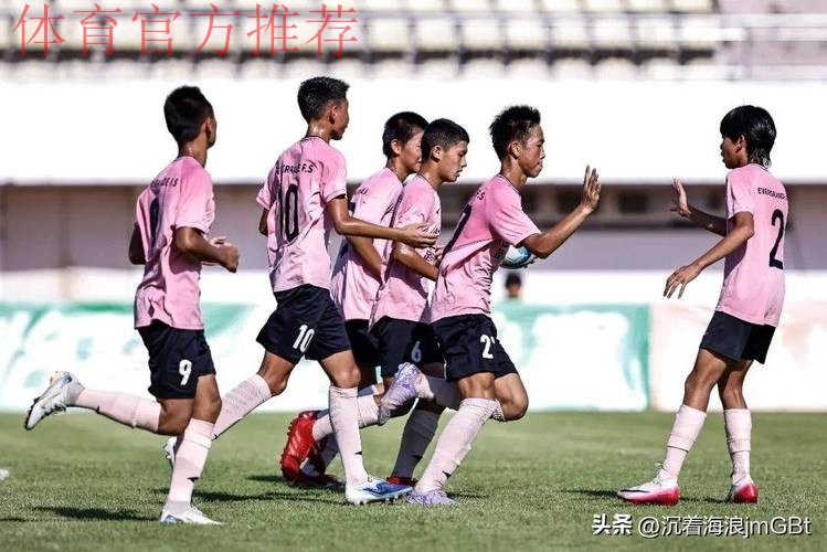 中青赛U-13半决赛首回合 李昊炎“帽子戏法”助大工附校客胜恒大足校 中青赛U-13半决赛首回合 李昊炎“帽子戏法”助大工附校客胜恒大足校